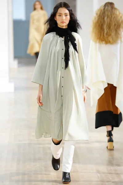 Look 13